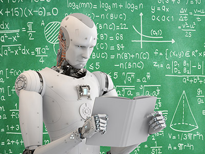 Roboter in front of a blackboard