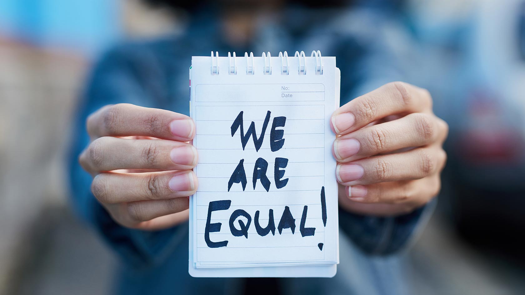 Notiz "We are equal!"