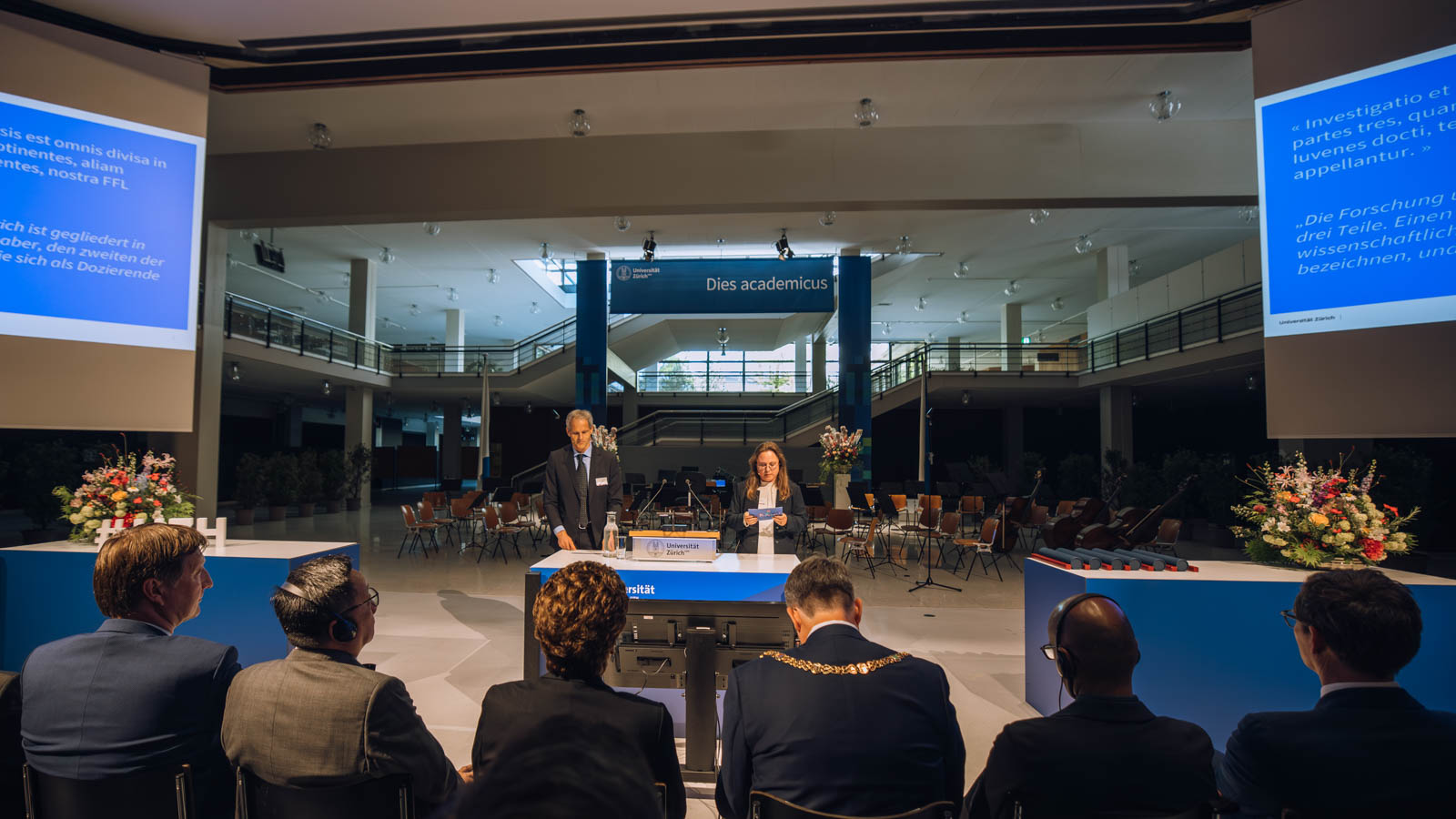 Die Standesrede wird von Prof. Dr. Valerie Treyer und Dr. Jan Helbing, dem Co-Präsidium des VFFL, gehalten.
