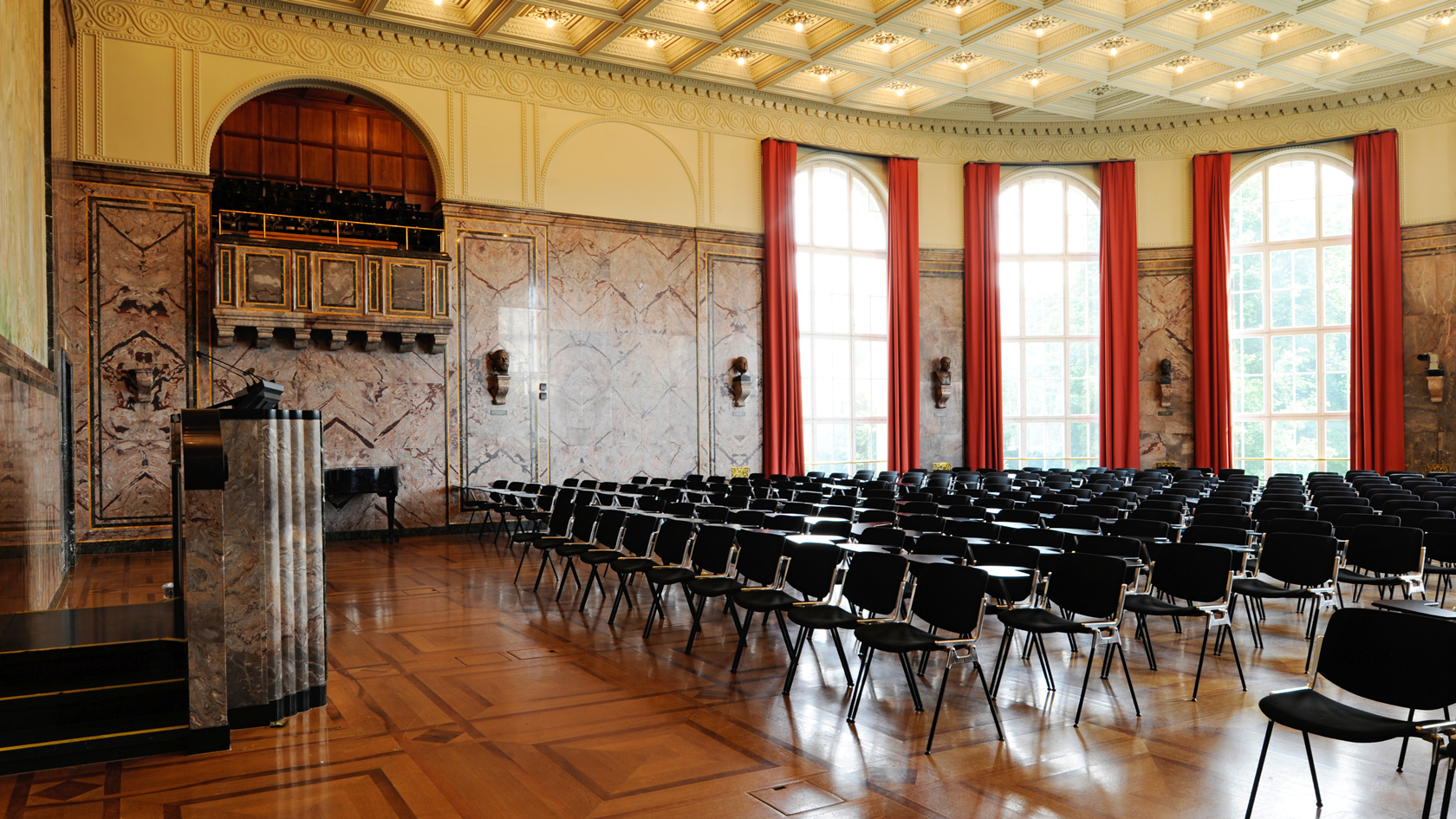 Leerer Hörsaal