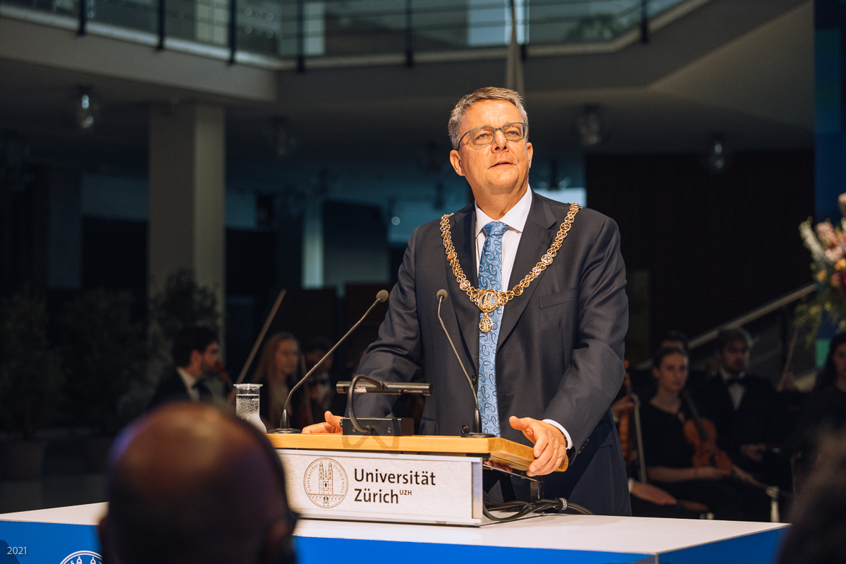 President Michael Schaepman speaks at UZH’s Dies academicus 2026 (Photo: Andrin Owassapian)